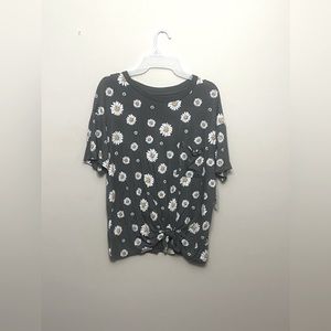 No Boundaries Conversational Tee Green Midnight.